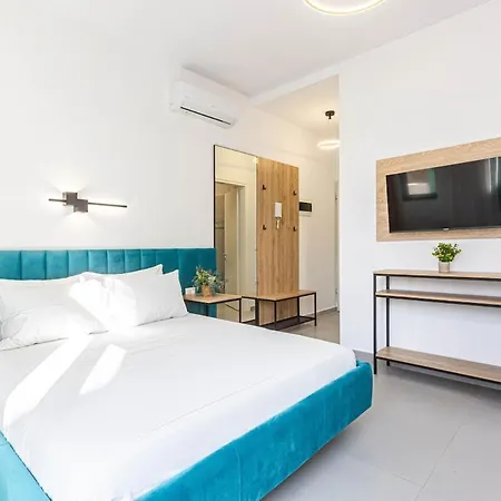 Deja Blue Triple, Parking And Balcony 103 - Drymades - Santorini Lägenhet